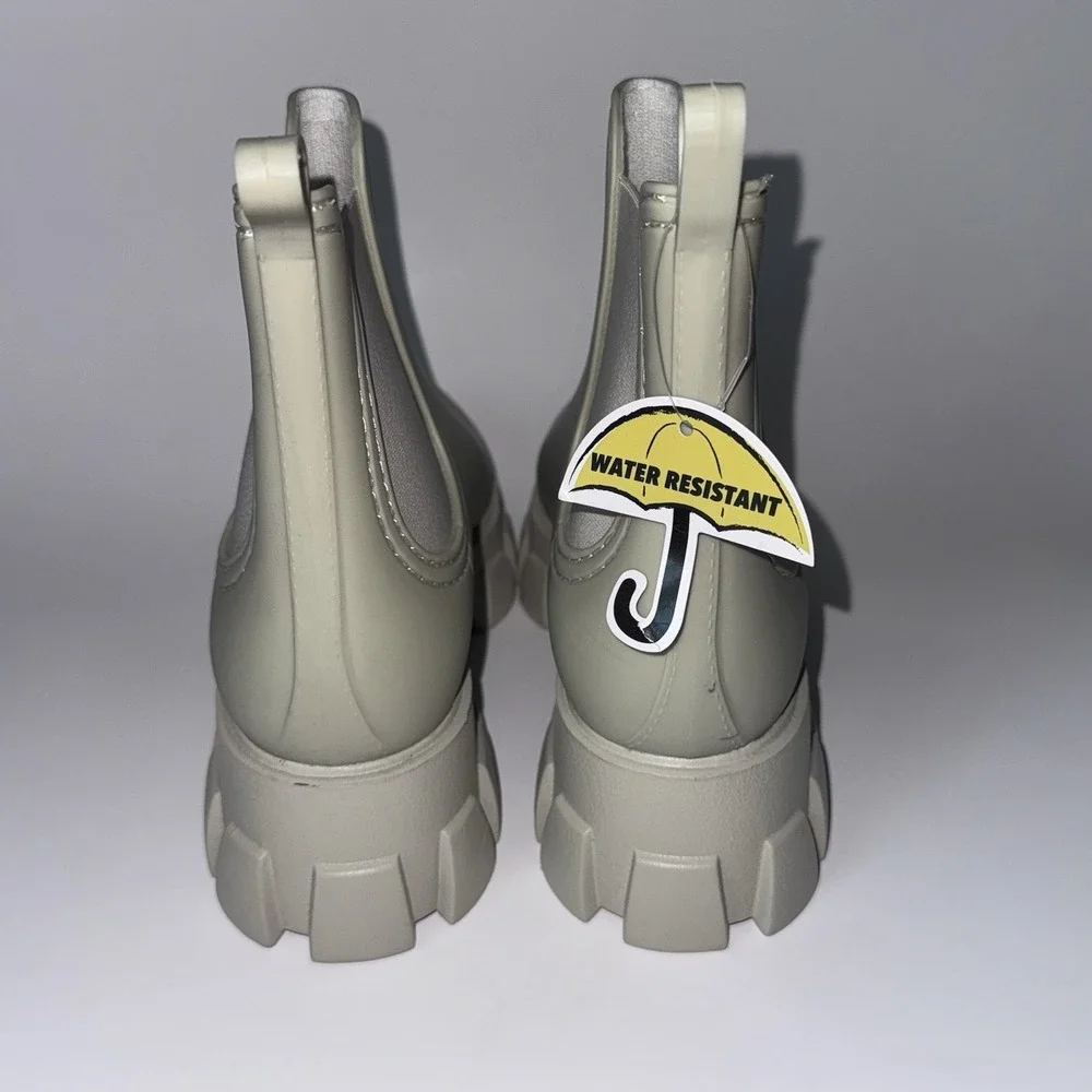 Jeffrey Campbell Chunky Lug Sole Rain Boots  Beige Women's Size 8
